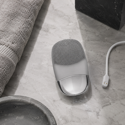 Sonic Face Cleansing Brush